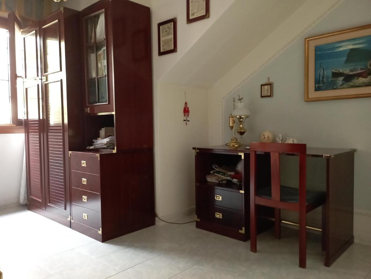 Domus Garden Bed and Breakfast Olbia Buitenkant foto