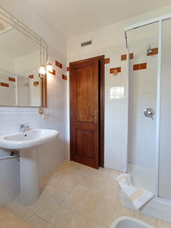 Domus Garden Bed and Breakfast Olbia Buitenkant foto
